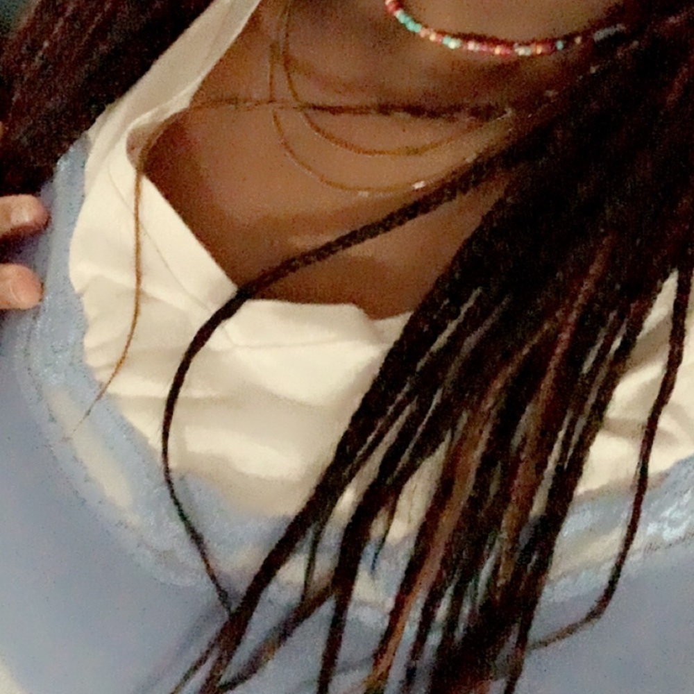 Meet your Posher, Sanaajah
